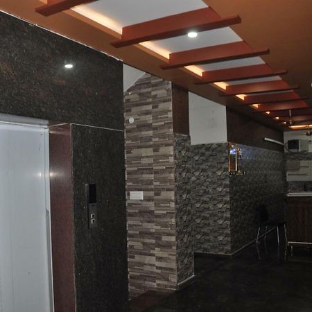 Blue Crystal Lodge Shimoga Exterior foto