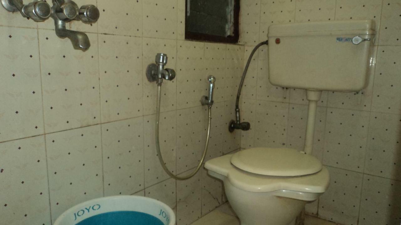 Blue Crystal Lodge Shimoga Exterior foto